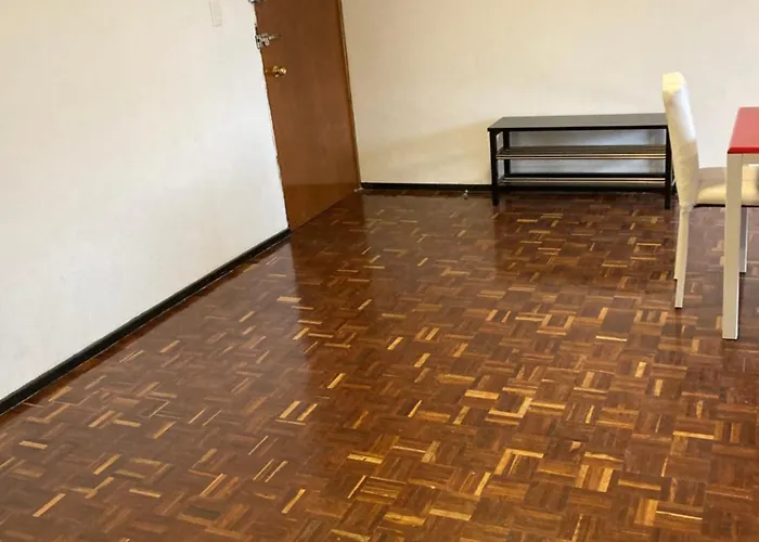 Camping Habitación Económica Y Pequeña Con Baño Privado Cerca Del Centro Histórico *